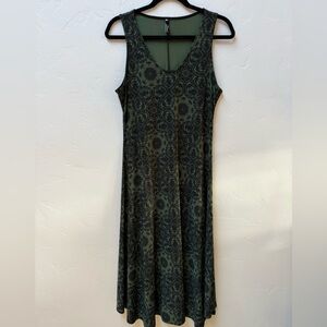 Beautiful Sleeveless Midi Dress